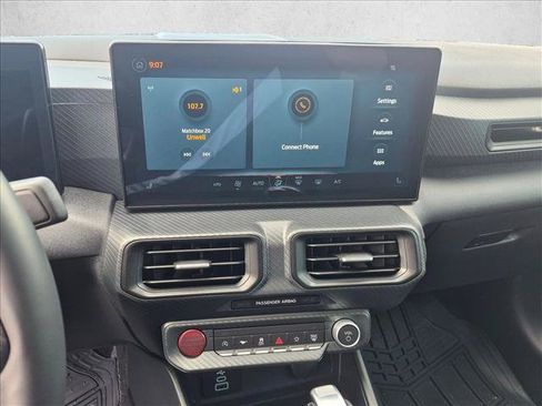 Used 2024 Ford Mustang Coupe RWD image 9