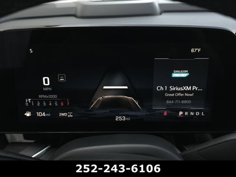Used 2025 Chevrolet Suburban Z71 w/ Z71 Off-Road Package AWD/4WD image 28