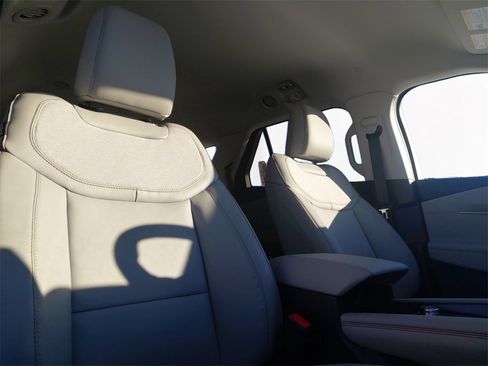 New 2026 Ford Explorer Active w/ Active Comfort Package image 15