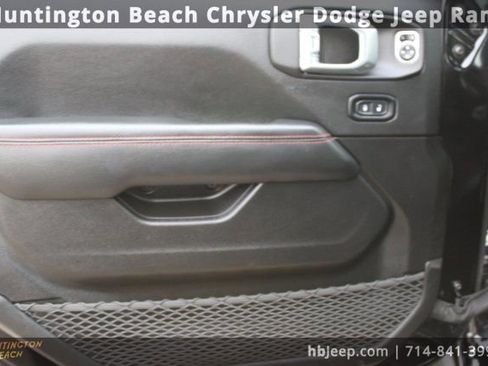 Used 2022 Jeep Wrangler Unlimited Rubicon w/ LED Lighting Group image 9