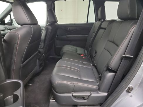 Certified 2023 Honda Passport TrailSport image 28