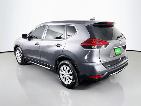 Used 2019 Nissan Rogue S FWD image 7