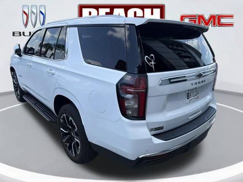 Used 2022 Chevrolet Tahoe LT w/ Luxury Package AWD/4WD image 8
