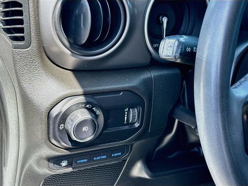 Used 2023 Jeep Wrangler Unlimited w/ 8.4" Radio Group AWD/4WD image 11