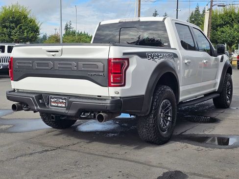 Used 2019 Ford F150 Raptor w/ Equipment Group 802A Luxury AWD/4WD image 5