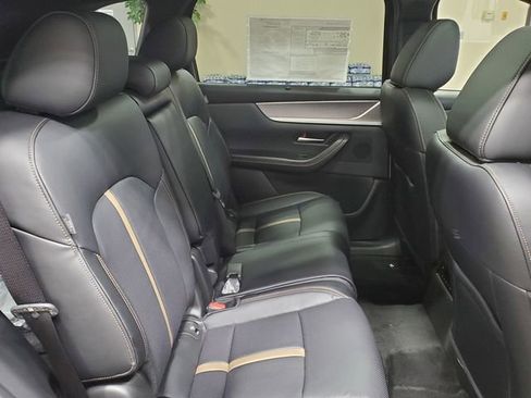 New 2026 MAZDA CX-70 3.3 Turbo w/ Premium Plus Pkg image 13