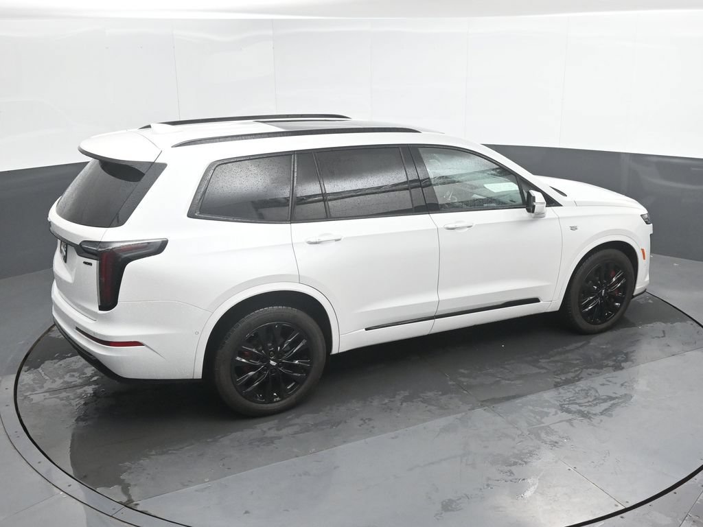 Used 2024 Cadillac XT6 Sport w/ LPO, ONYX Package AWD/4WD image 30