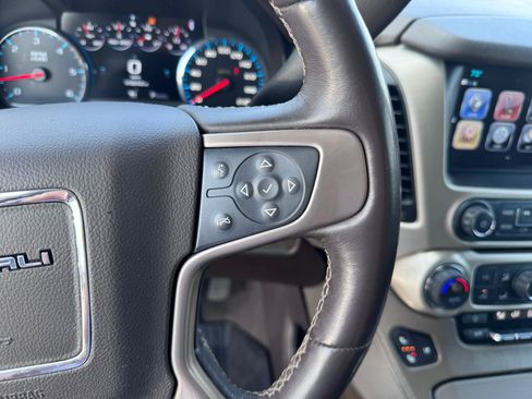 Used 2019 GMC Yukon XL Denali w/ Denali Ultimate Package AWD/4WD image 28