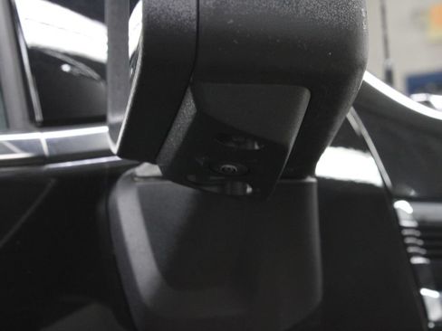 Used 2024 GMC Sierra 1500 Denali AWD/4WD image 61