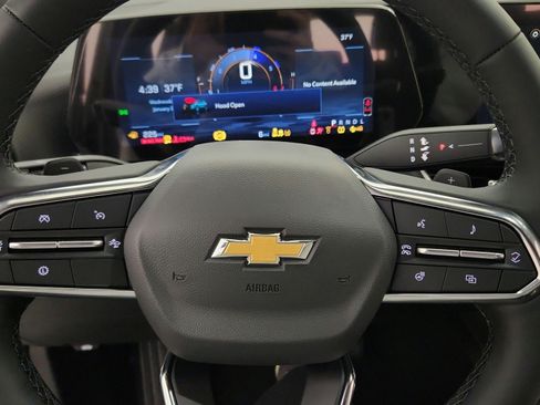 New 2026 Chevrolet Equinox LT image 17