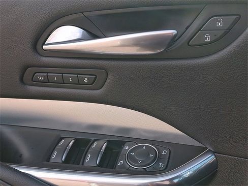 Used 2019 Cadillac XT4 Premium Luxury w/ Cold Weather Package image 18