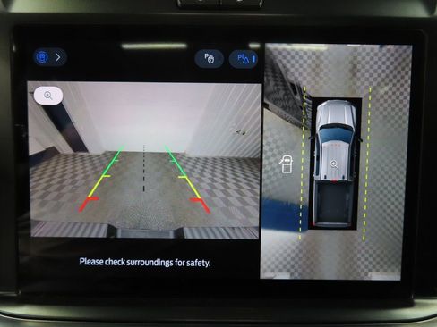 Used 2025 Ford F250 Lariat w/ Lariat Ultimate Package image 18