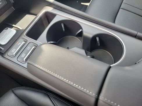 New 2026 Hyundai Sonata Limited FWD image 17
