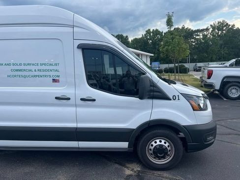 Used 2022 Ford Transit 250 148 High Roof Extended AWD image 2