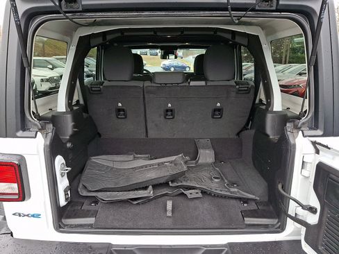 Used 2025 Jeep Wrangler Unlimited Sport S 4xe image 28