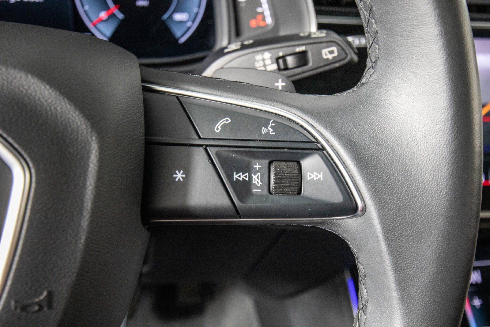 Used 2022 Audi Q7 3.0T Premium Plus AWD/4WD image 23