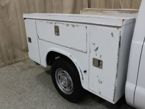 Used 2011 Ford F250 XL image 13