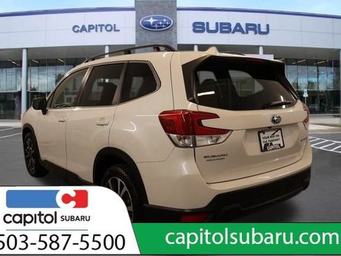 Used 2023 Subaru Forester Limited AWD/4WD image 6