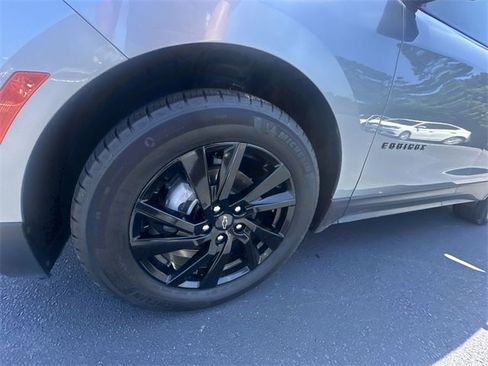 Used 2023 Chevrolet Equinox LS w/ Sport Edition image 18