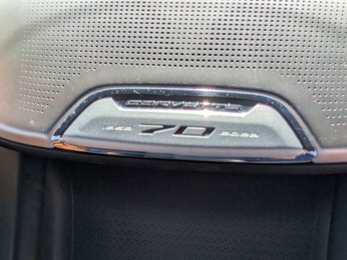 Used 2023 Chevrolet Corvette Stingray Premium Conv w/ Z51 Performance Package image 30