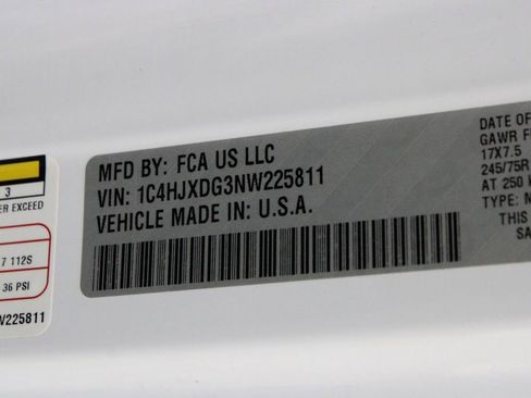 Used 2022 Jeep Wrangler Unlimited Sport image 19