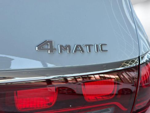 New 2026 Mercedes-Benz GLS 450 4MATIC image 34