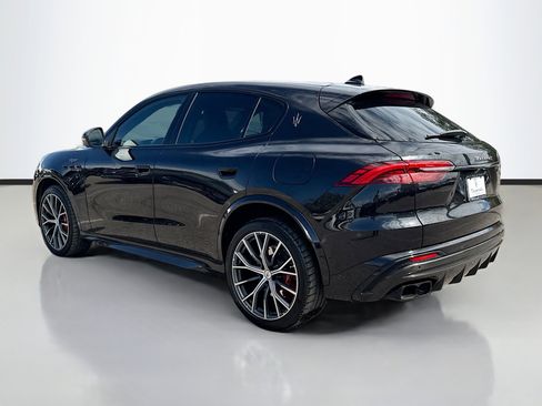 Certified 2024 Maserati Grecale Trofeo image 5