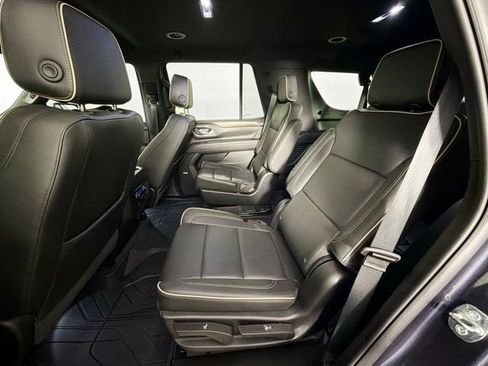 Used 2024 Chevrolet Tahoe Premier AWD/4WD image 26