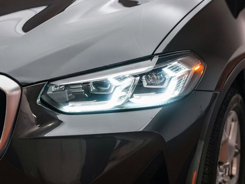 Used 2023 BMW X3 sDrive30i w/ Premium Package image 8