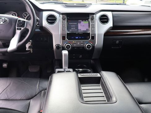 Used 2015 Toyota Tundra Limited w/ Limited Premium Package image 26