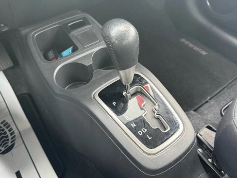 Used 2017 Mitsubishi Mirage SE image 25