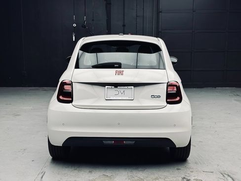 Used 2024 FIAT 500 e (RED) FWD image 6