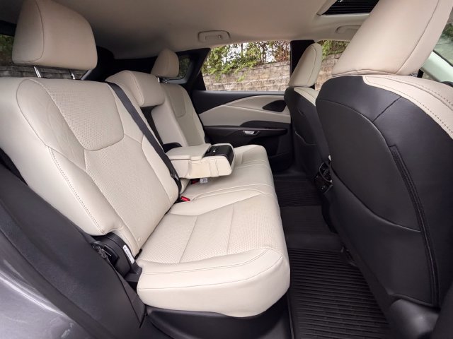 Certified 2023 Lexus RX 350 Premium Plus w/ Cold Area Package AWD/4WD image 38
