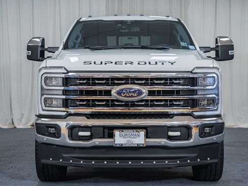 Used 2023 Ford F250 Lariat w/ Lariat Ultimate Package AWD/4WD image 2