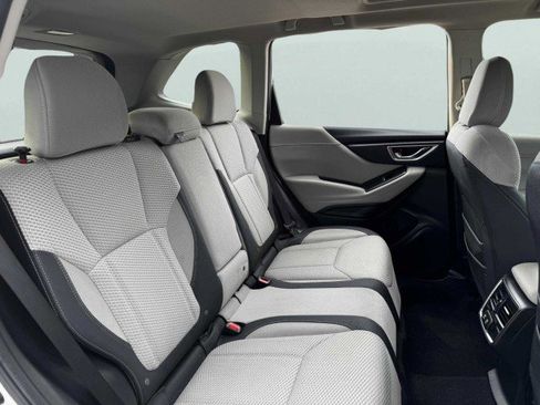 Used 2020 Subaru Forester Premium image 45