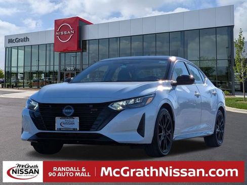 Certified 2025 Nissan Sentra SR w/ Midnight Edition image 1