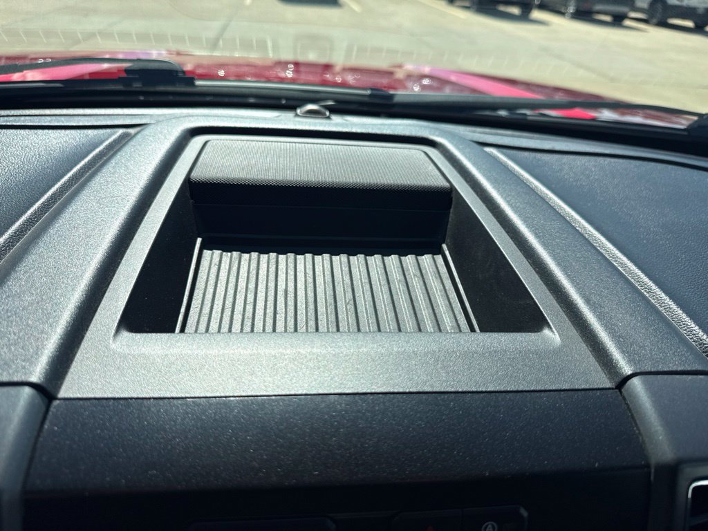 Used 2019 Ford F150 XLT w/ Equipment Group 302A Luxury AWD/4WD image 16