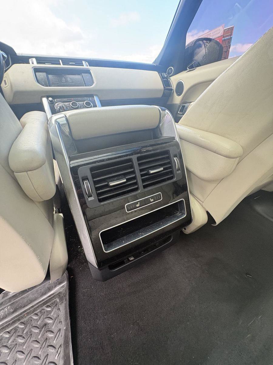 Used 2014 Land Rover Range Rover Sport HSE AWD/4WD image 11