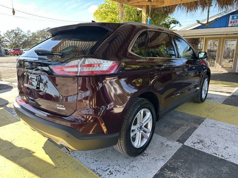 Used 2020 Ford Edge SEL image 5