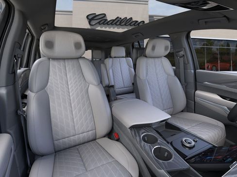 New 2025 Cadillac Escalade IQ Sport 1 w/ Smart Trailering package image 16