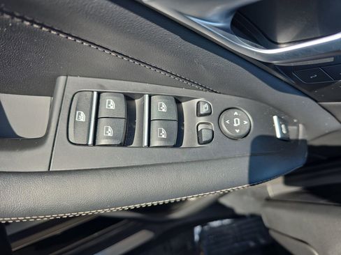 Used 2025 BMW X5 xDrive50e image 27