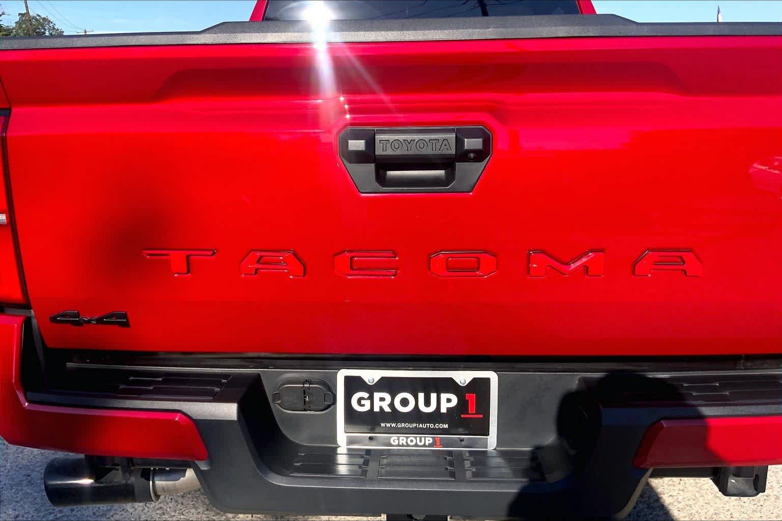 Used 2026 Toyota Tacoma SR5 AWD/4WD image 10
