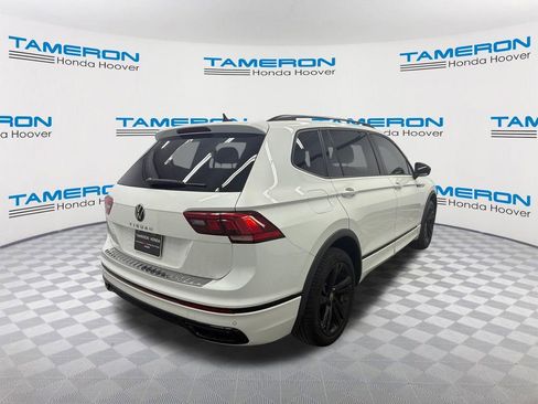Used 2023 Volkswagen Tiguan SE R-Line image 5