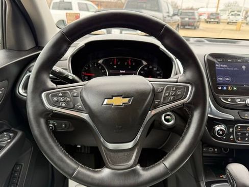 Used 2023 Chevrolet Equinox Premier w/ LPO, Floor Liner Package image 11