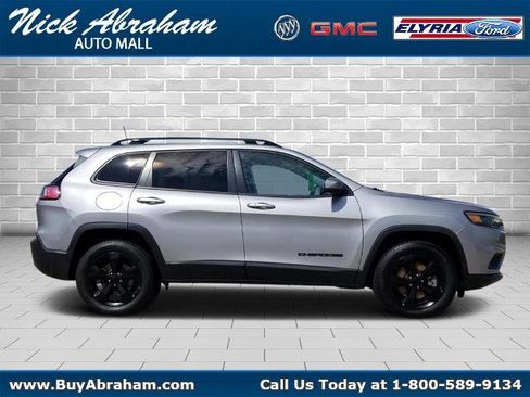 Used 2020 Jeep Cherokee Latitude Plus image 1