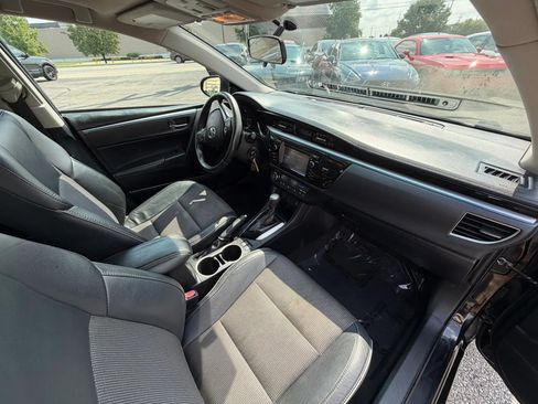 Used 2015 Toyota Corolla S FWD image 27