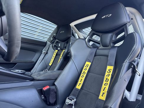 Used 2022 Porsche 911 GT3 image 24