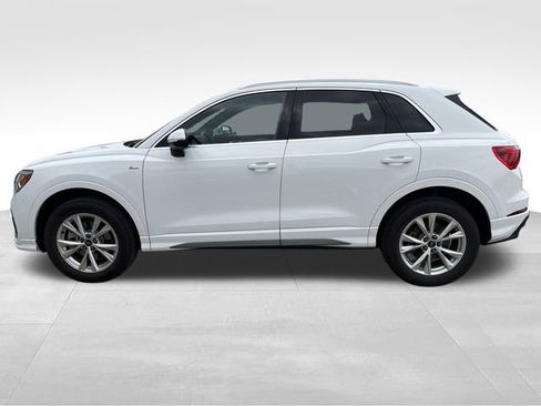 Used 2025 Audi Q3 2.0T Premium AWD/4WD image 8
