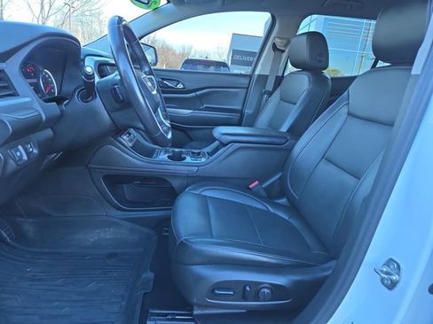 Used 2021 GMC Acadia SLT image 10