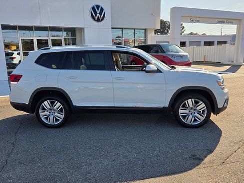 Used 2020 Volkswagen Atlas SEL image 17